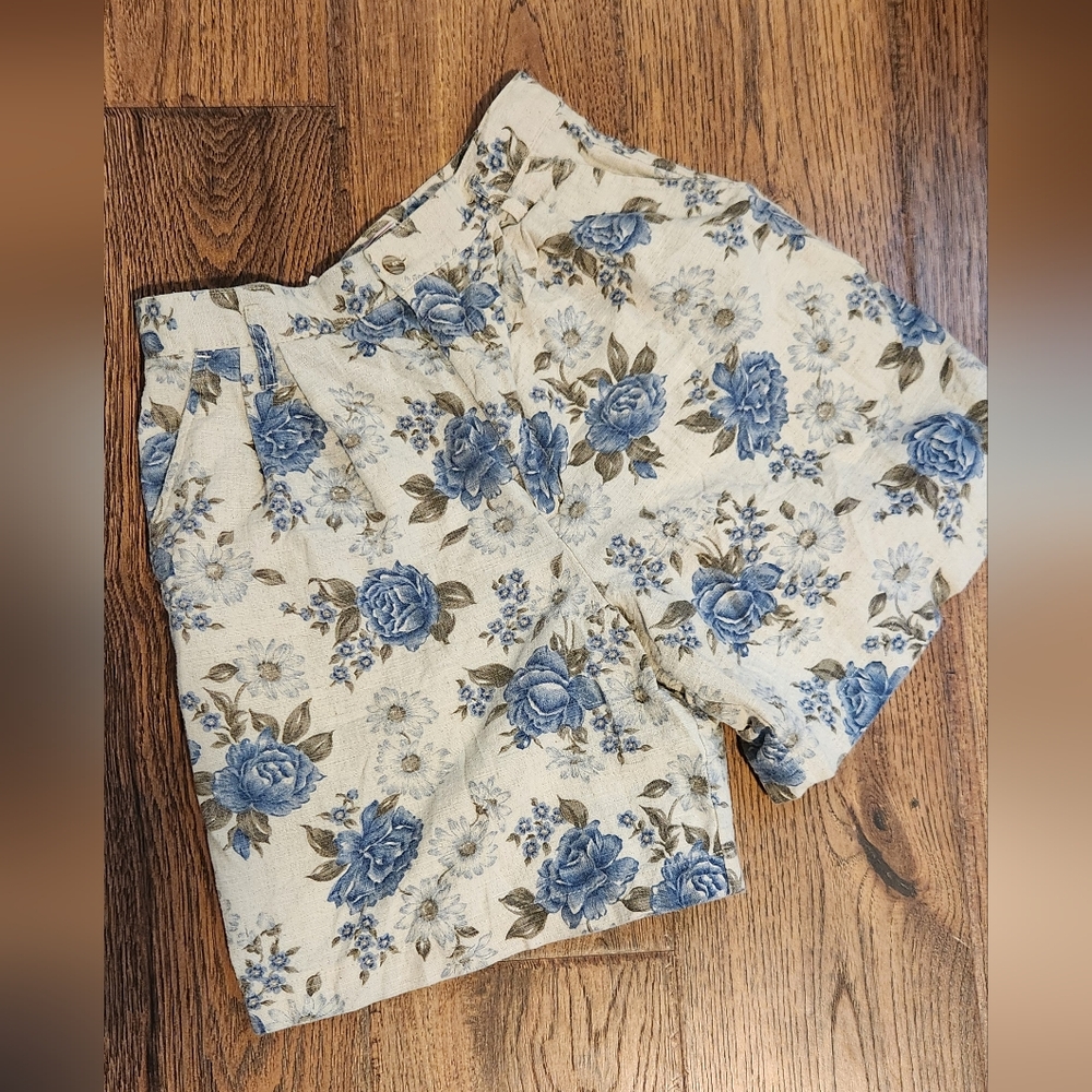 Floral Print Short Pant